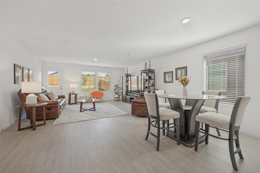 7830 Ellington Drive, Dallas, TX 75241