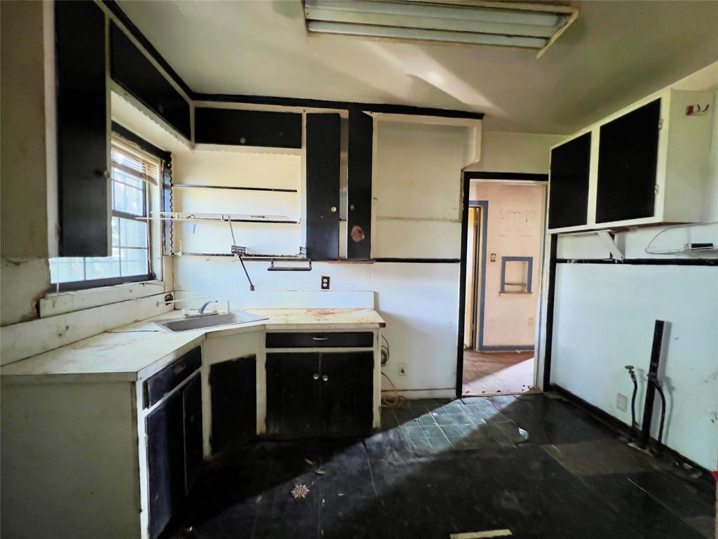 3216 S Beckley Avenue, Dallas, TX 75224