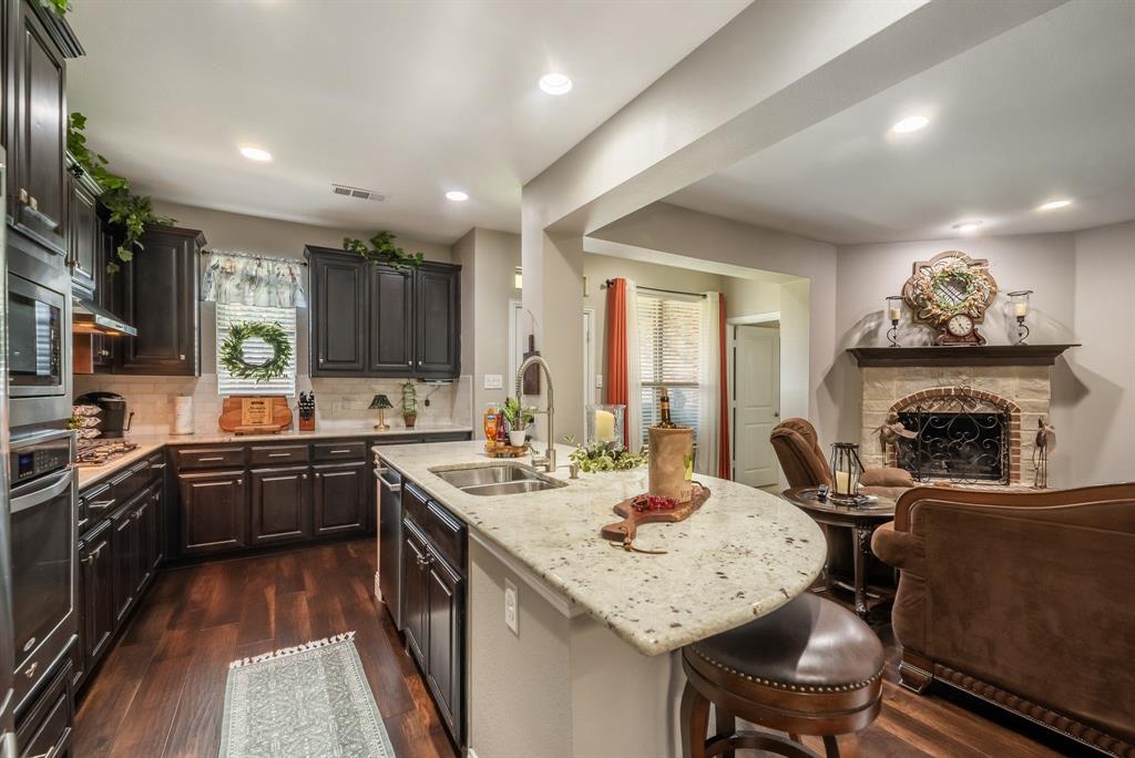 11616 Twining Branch Circle, Fort Worth, TX 76052