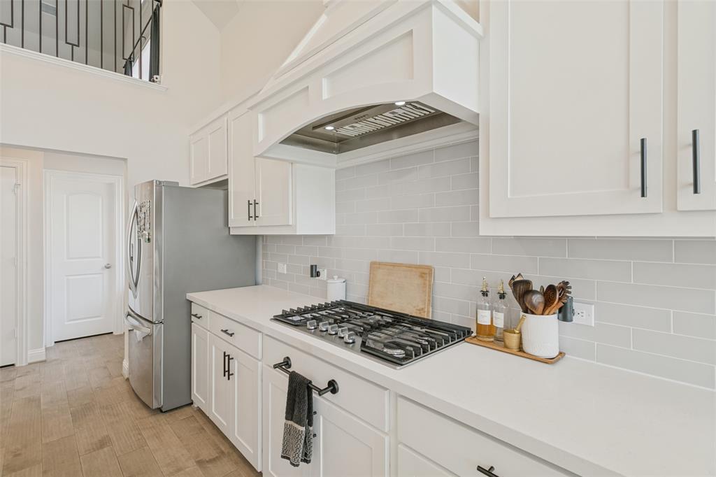 7334 Golden Daisy Avenue, Venus, TX 76084
