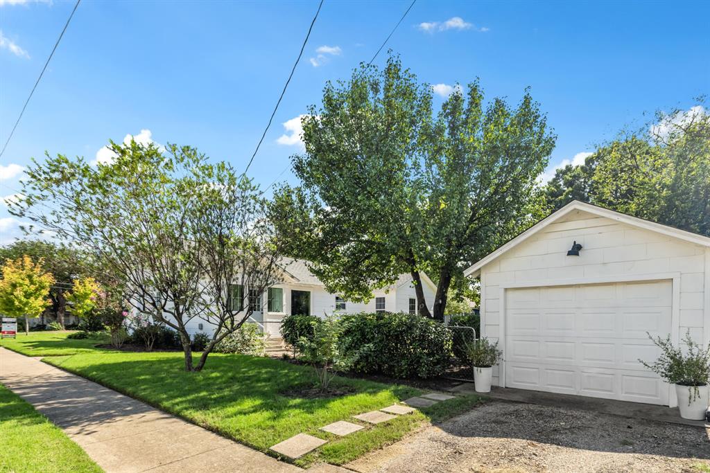1105 N Waddill Street, McKinney, TX 75069