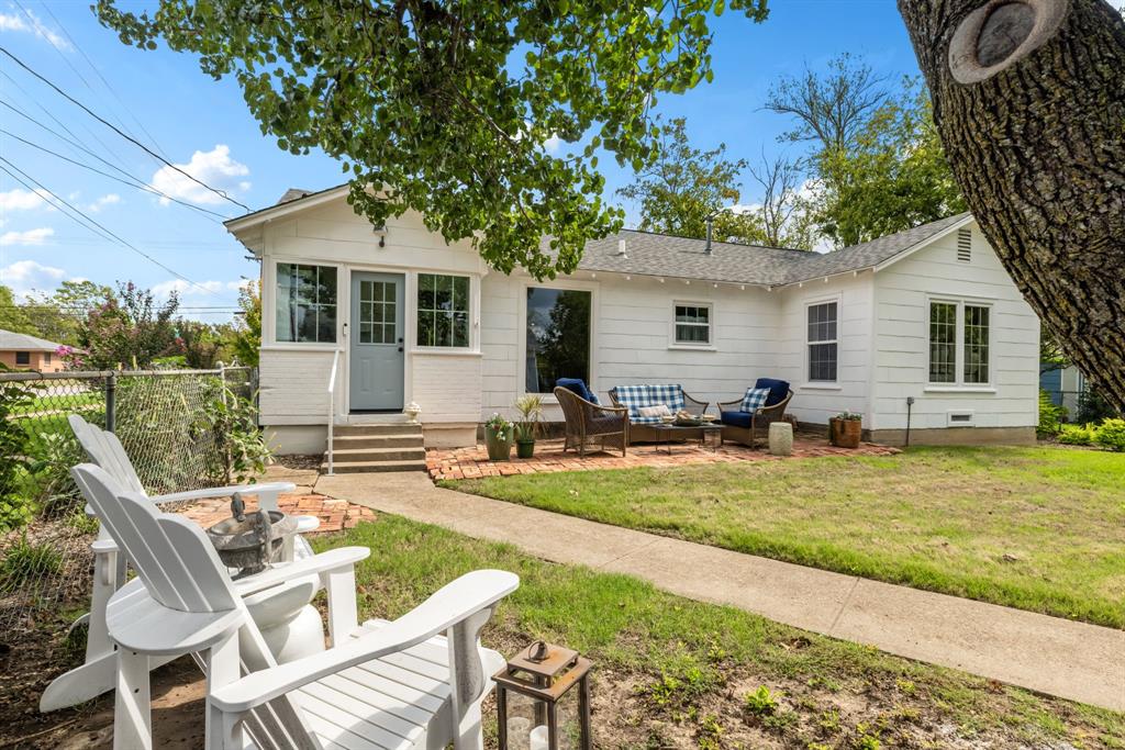 1105 N Waddill Street, McKinney, TX 75069