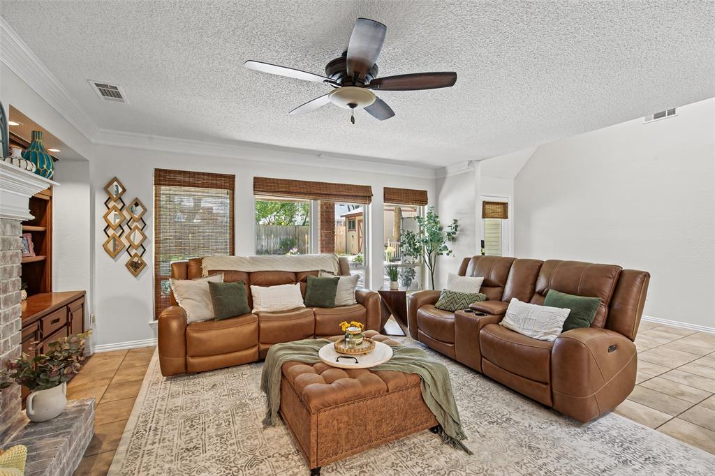 3406 Forestway Court, Arlington, TX 76001