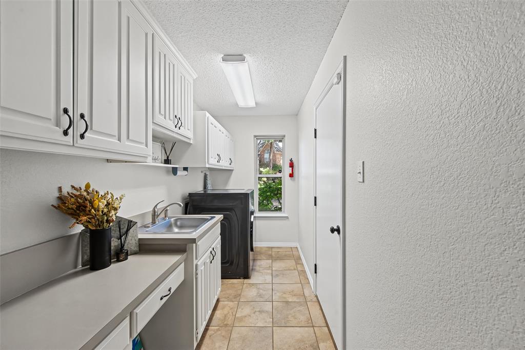 3406 Forestway Court, Arlington, TX 76001
