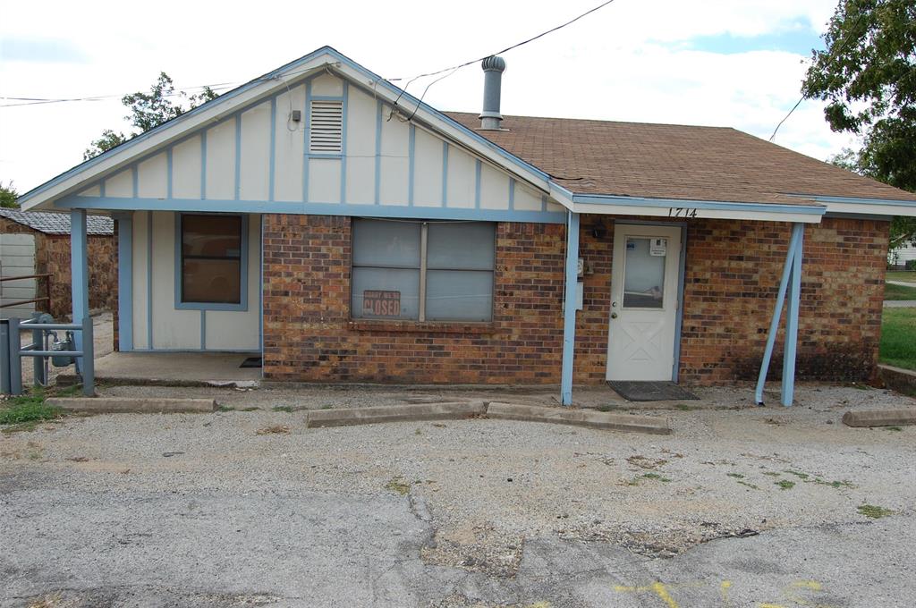 1714 State Highway 16 S, Graham, TX 76450