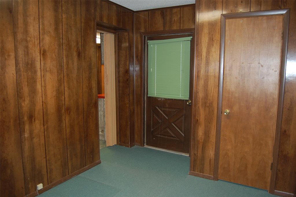 1714 State Highway 16 S, Graham, TX 76450
