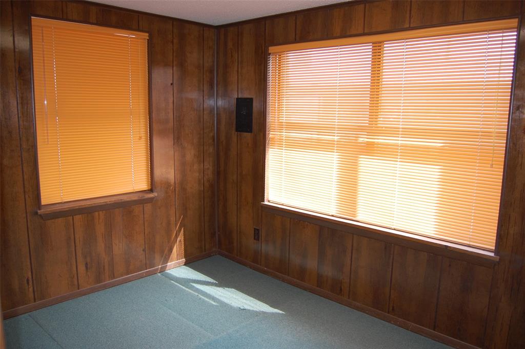 1714 State Highway 16 S, Graham, TX 76450