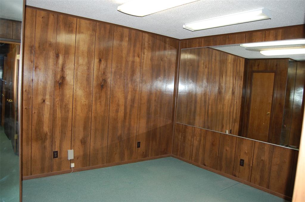 1714 State Highway 16 S, Graham, TX 76450
