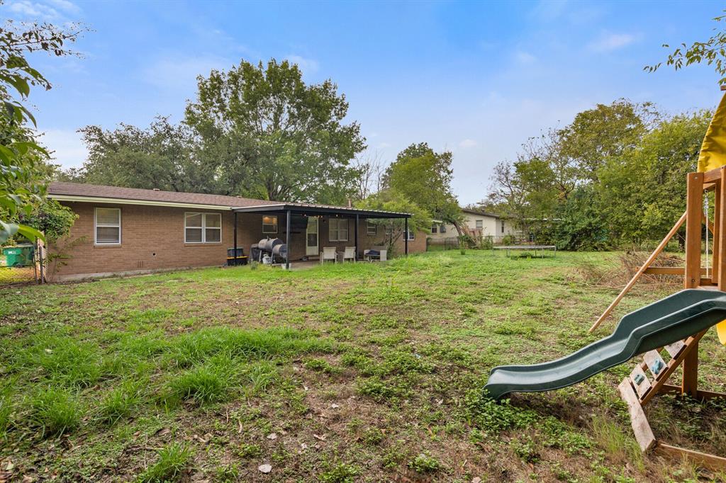 703 W Elizabeth Drive, Robinson, TX 76706