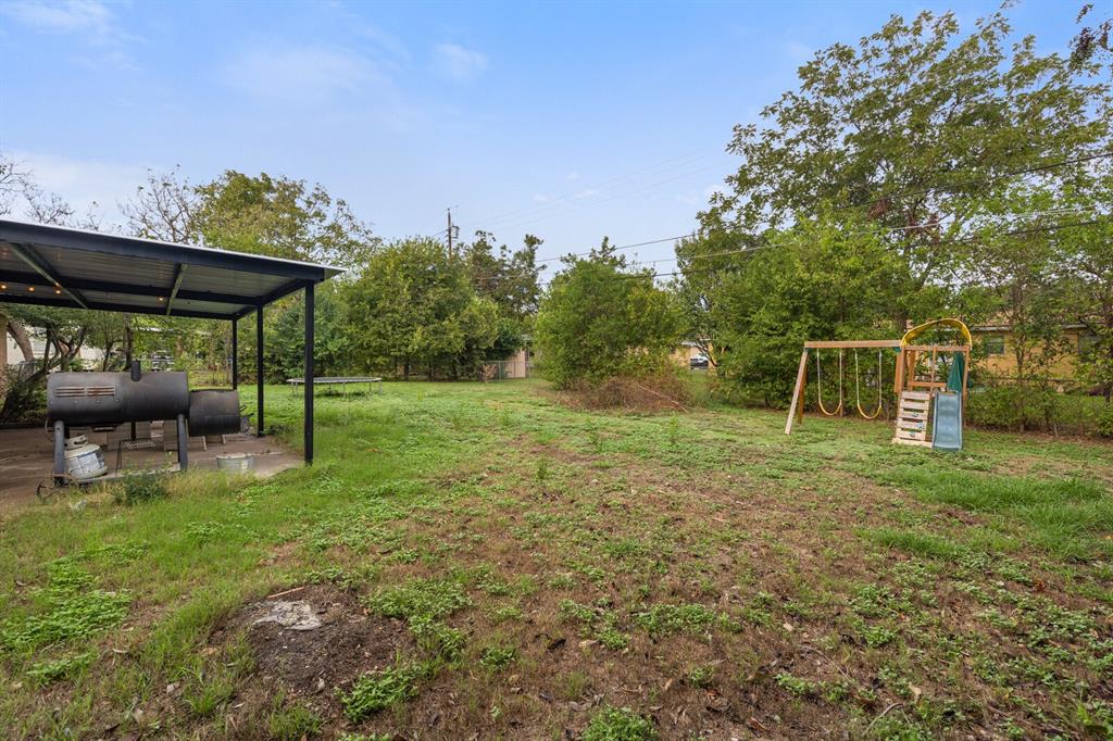 703 W Elizabeth Drive, Robinson, TX 76706