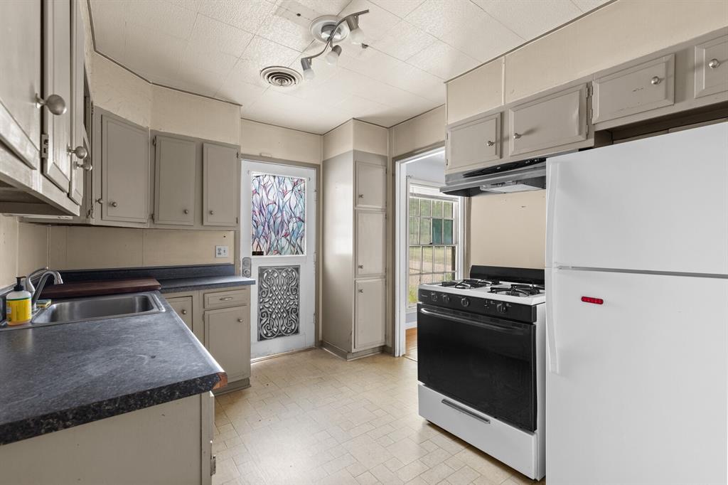 2701 Windsor Avenue, Waco, TX 76708