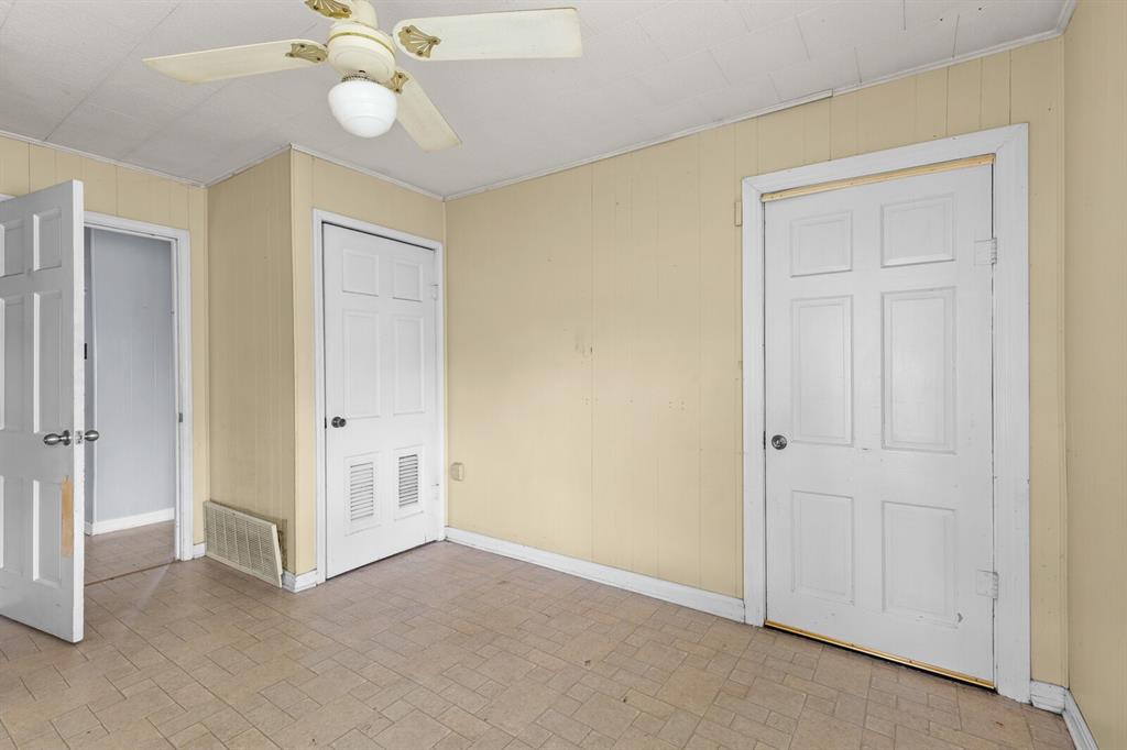 Flex room