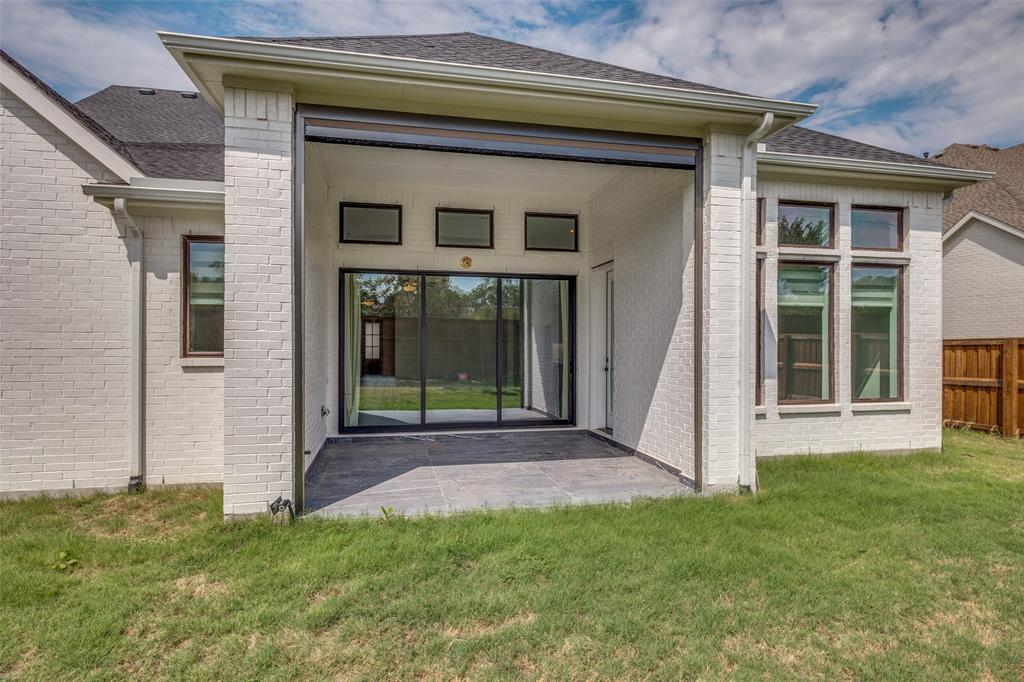 132 Cottonwood Court, Murphy, TX 75094