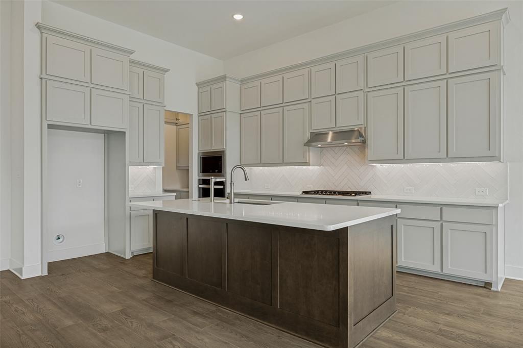 132 Cottonwood Court, Murphy, TX 75094