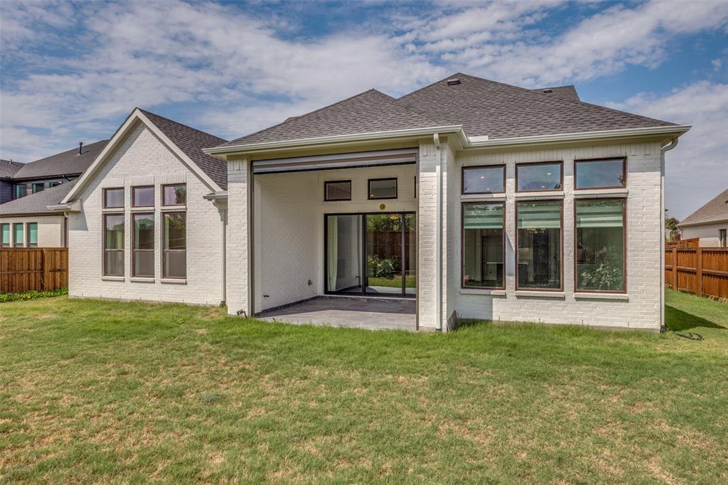 132 Cottonwood Court, Murphy, TX 75094