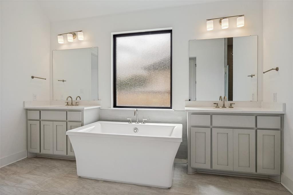 132 Cottonwood Court, Murphy, TX 75094
