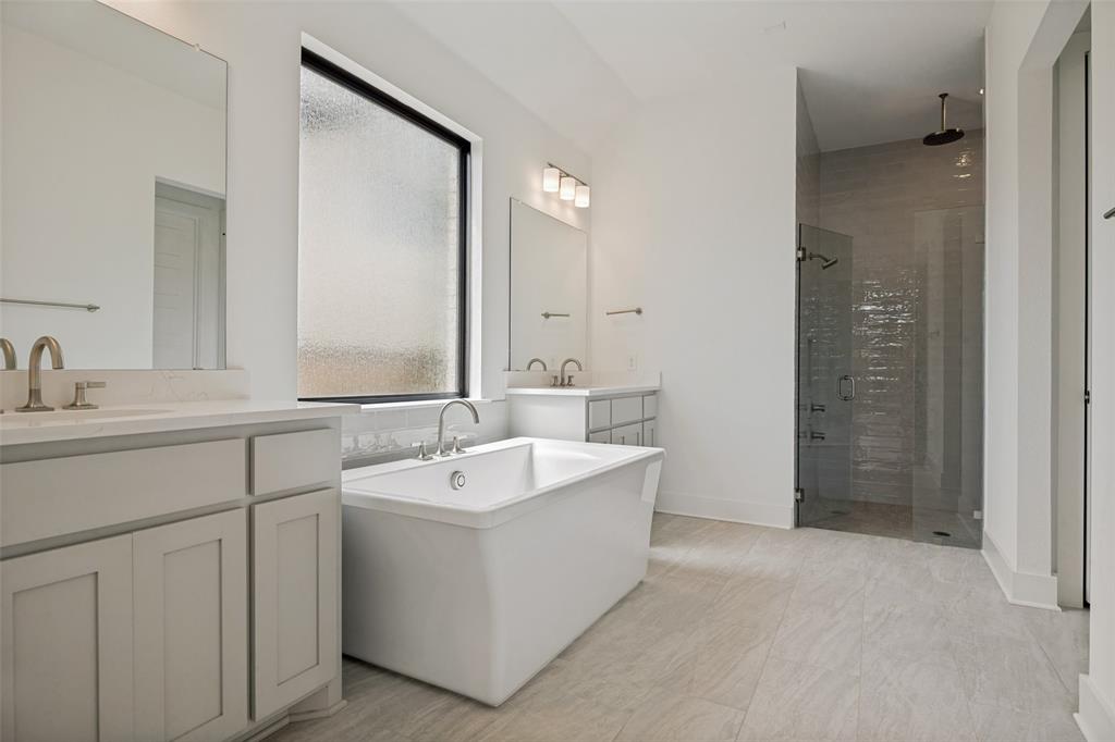 132 Cottonwood Court, Murphy, TX 75094