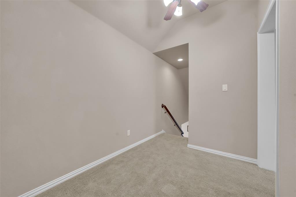 5801 Mira Lago Lane, Arlington, TX 76017