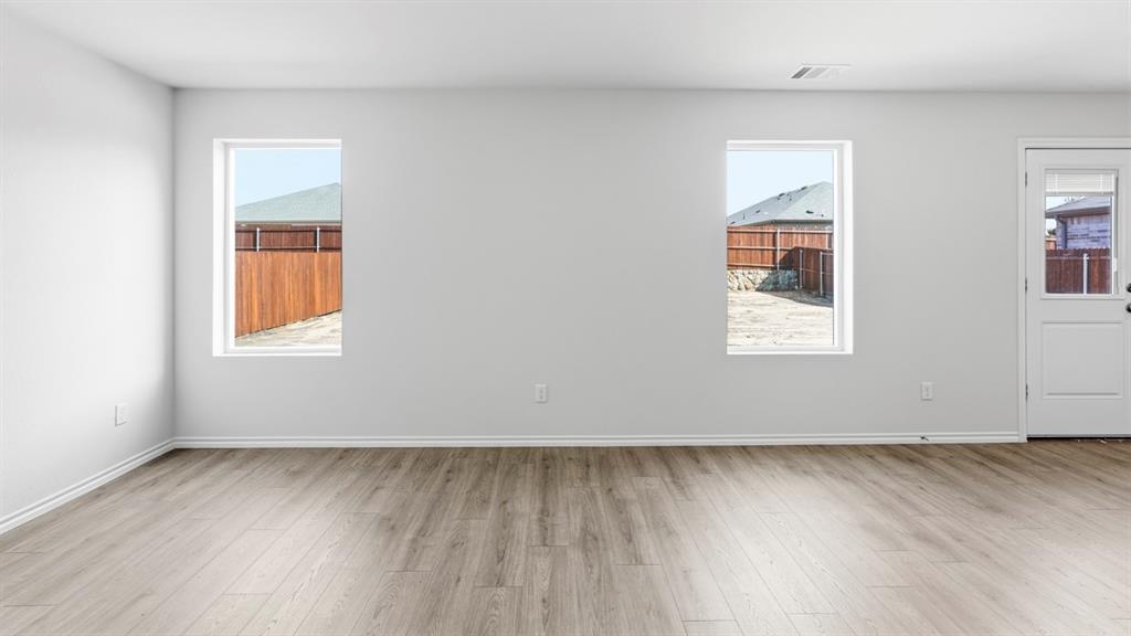 1615 Somerville Drive, Blue Ridge, TX 75424