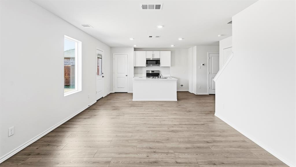 1615 Somerville Drive, Blue Ridge, TX 75424