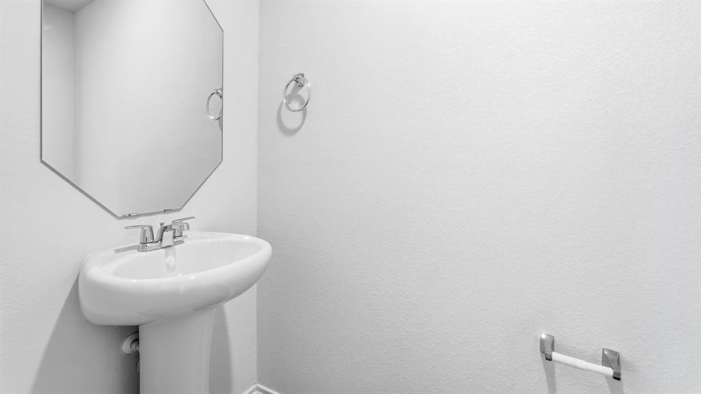 1615 Somerville Drive, Blue Ridge, TX 75424