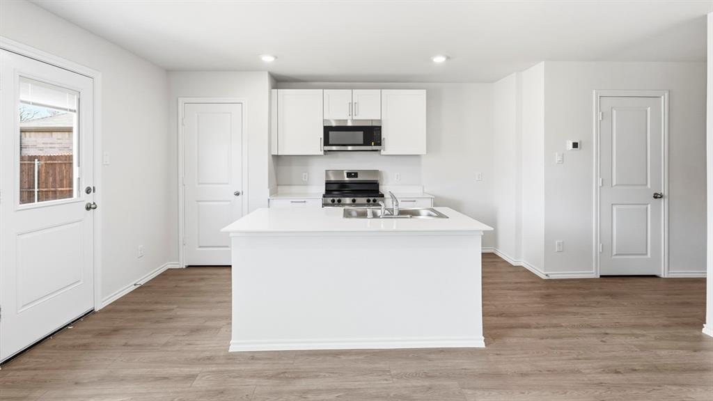 1615 Somerville Drive, Blue Ridge, TX 75424