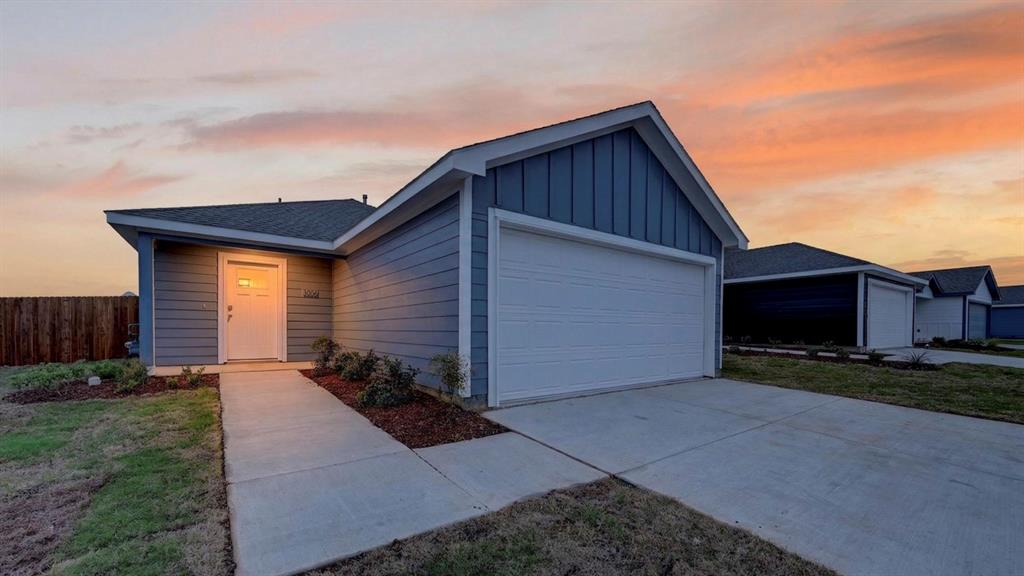 1611 Somerville Drive, Blue Ridge, TX 75424