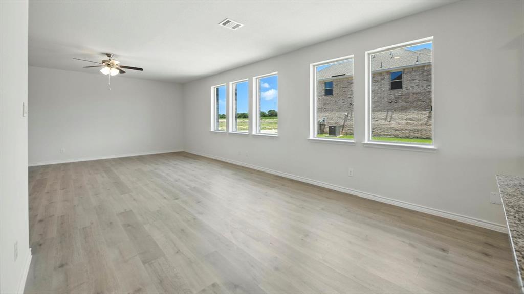 1214 Wolfcity Drive, Princeton, TX 75407