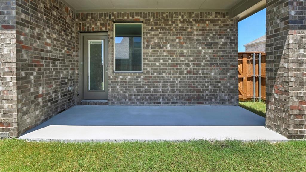 1214 Wolfcity Drive, Princeton, TX 75407