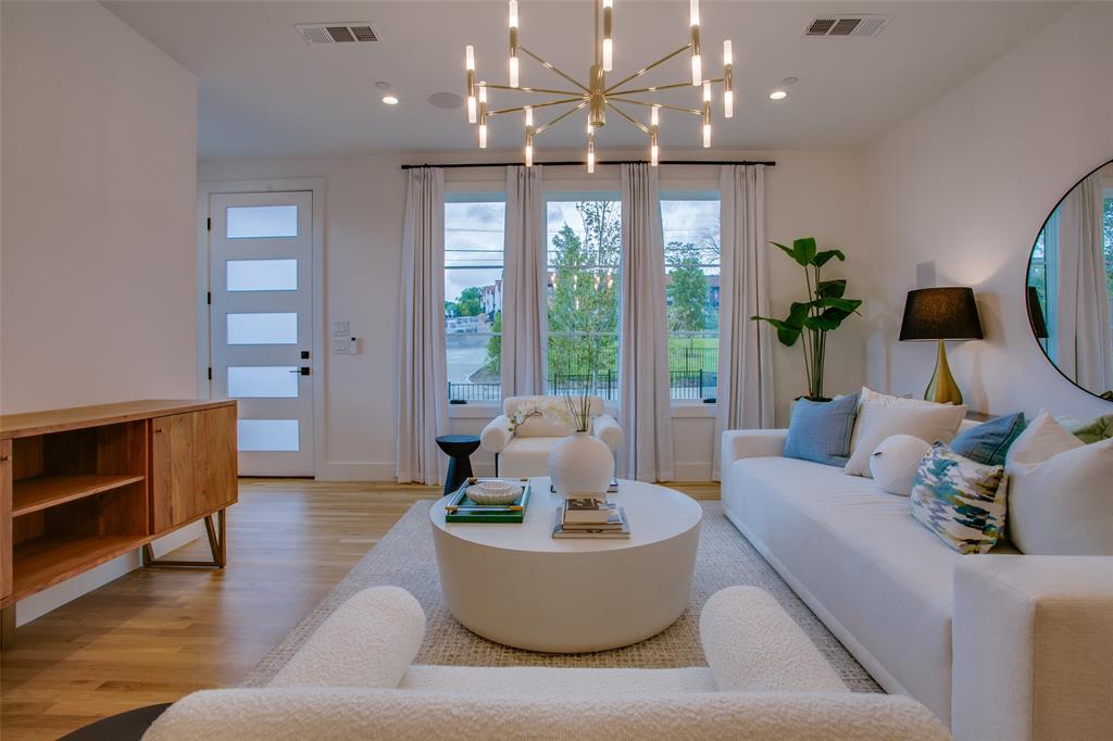 7207 Gaston Avenue, #1404, Dallas, TX 75206
