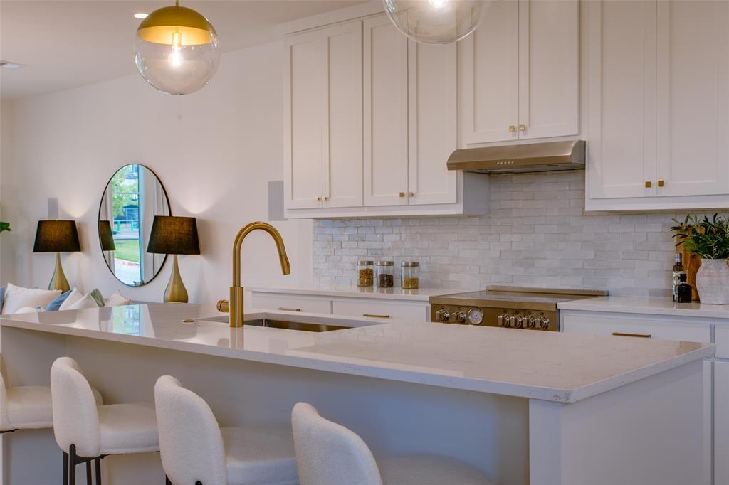 7207 Gaston Avenue, #1404, Dallas, TX 75206