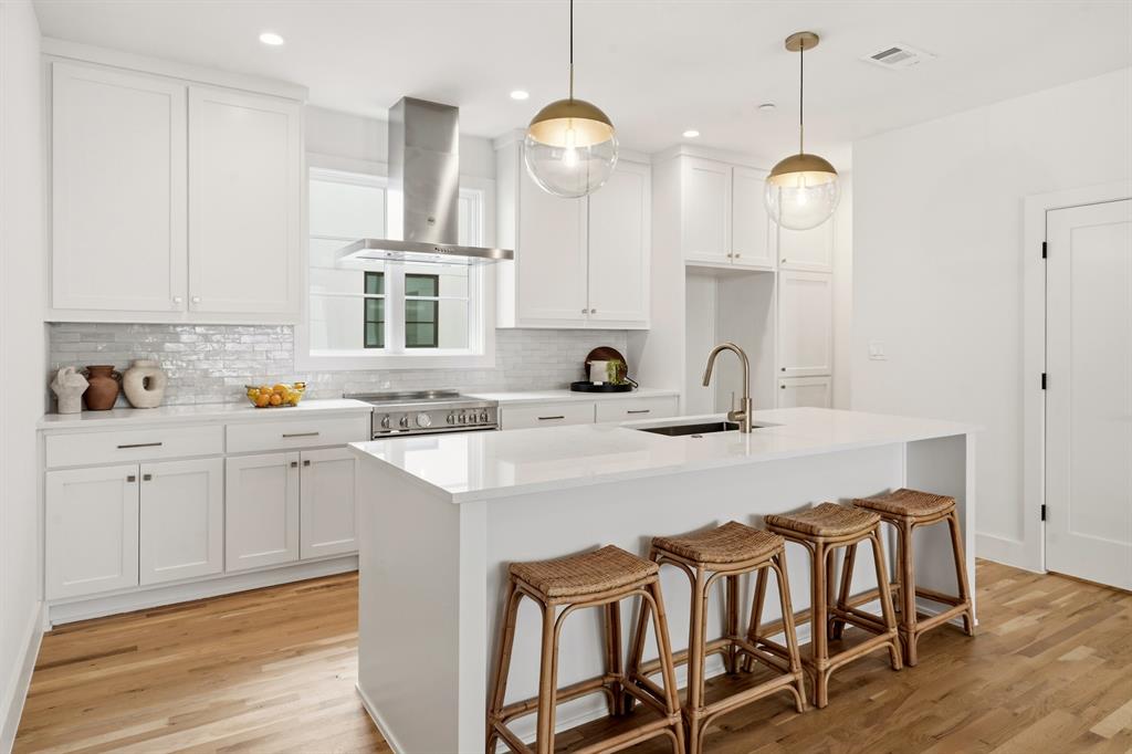 7207 Gaston Avenue, #1404, Dallas, TX 75206