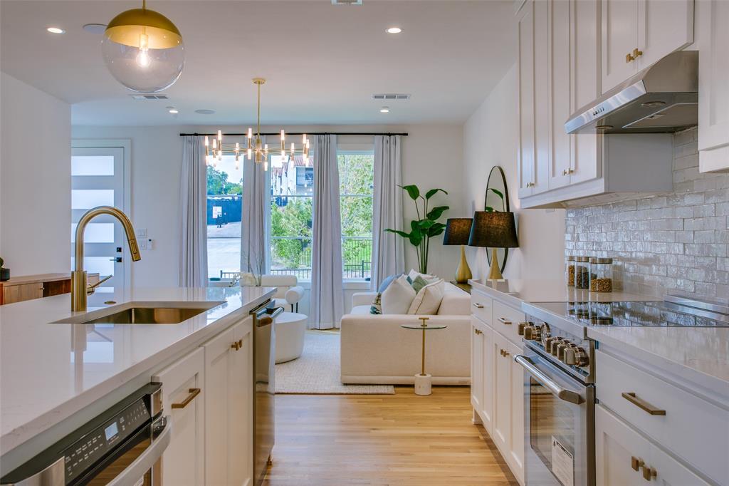 7207 Gaston Avenue, #1404, Dallas, TX 75206