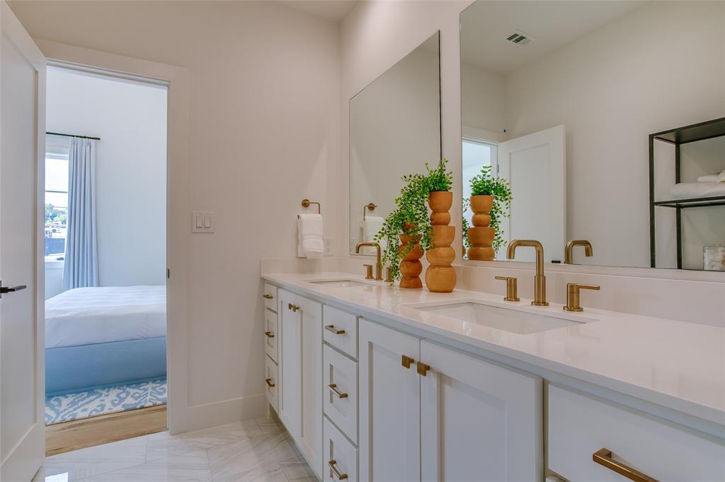 7207 Gaston Avenue, #1404, Dallas, TX 75206