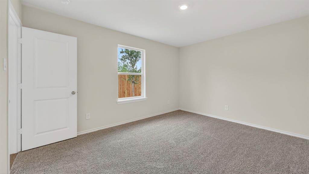 1607 Somerville Drive, Blue Ridge, TX 75424