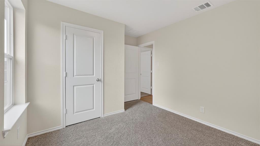 1607 Somerville Drive, Blue Ridge, TX 75424