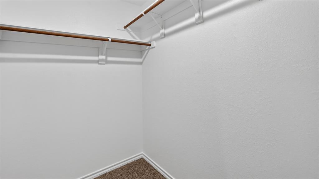 1607 Somerville Drive, Blue Ridge, TX 75424