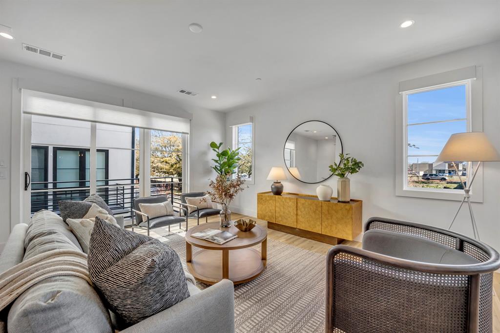 7207 Gaston Avenue, #906, Dallas, TX 75206
