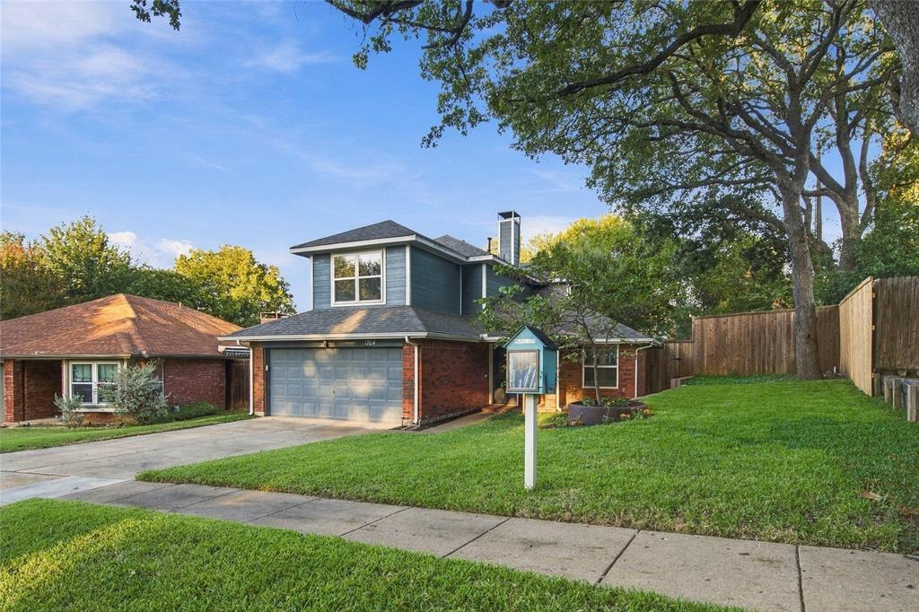 1704 Overlook Drive, Grapevine, TX 76051