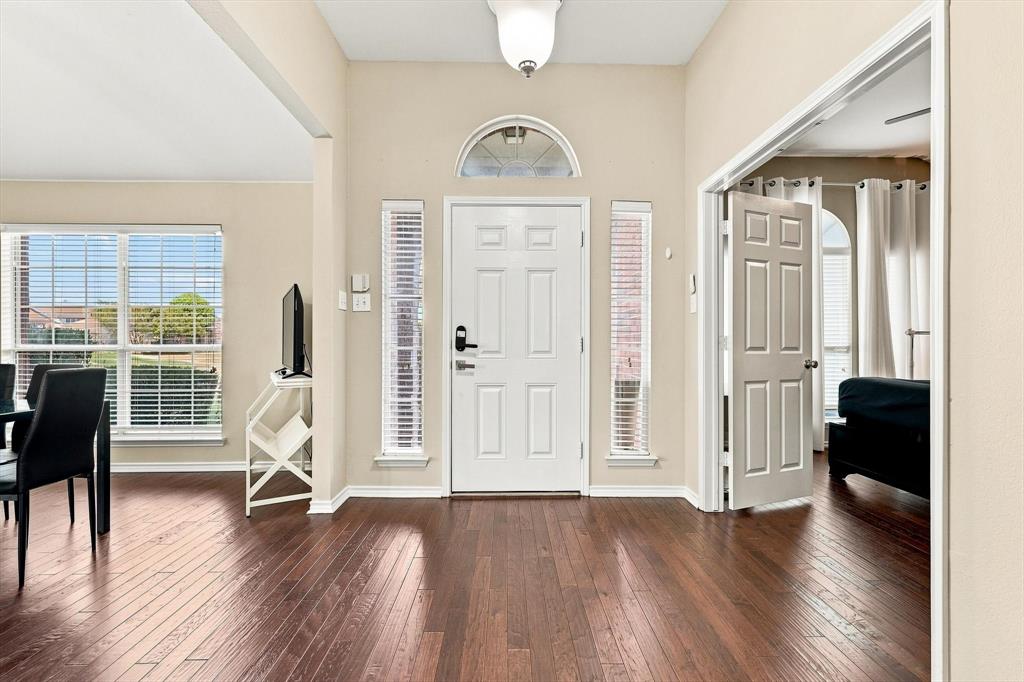 335 Linhurst Drive, Murphy, TX 75094 335 Linhurst Drive, Murphy, TX 75094