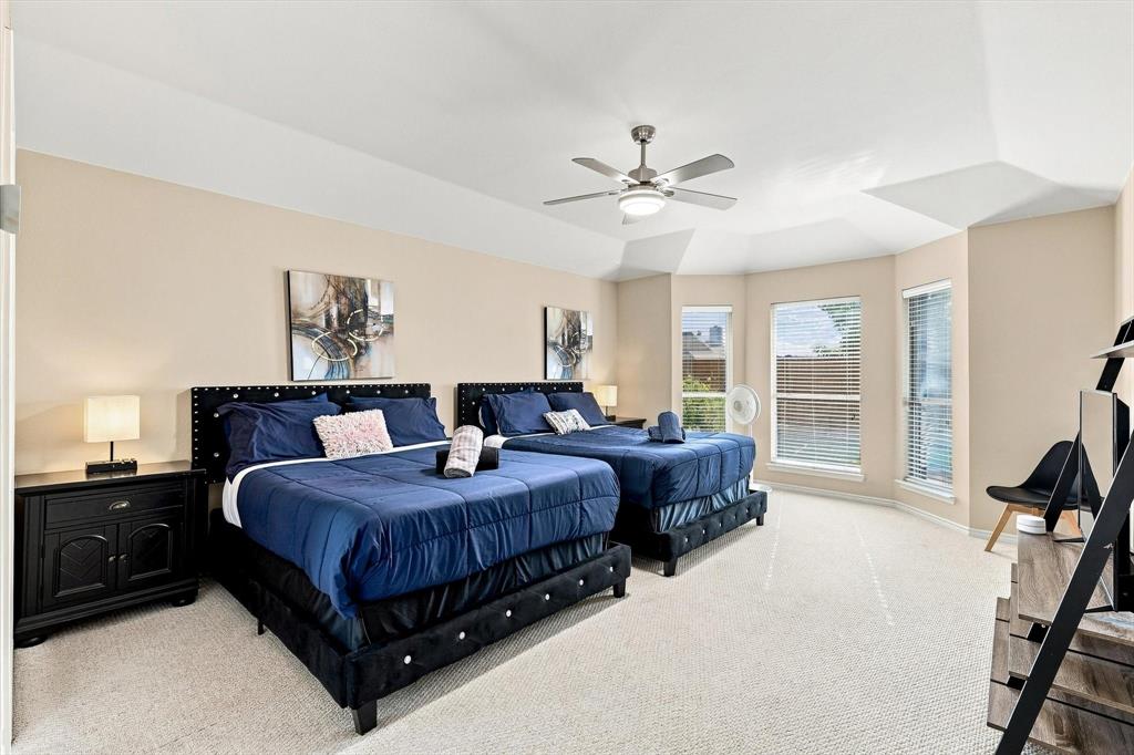 335 Linhurst Drive, Murphy, TX 75094