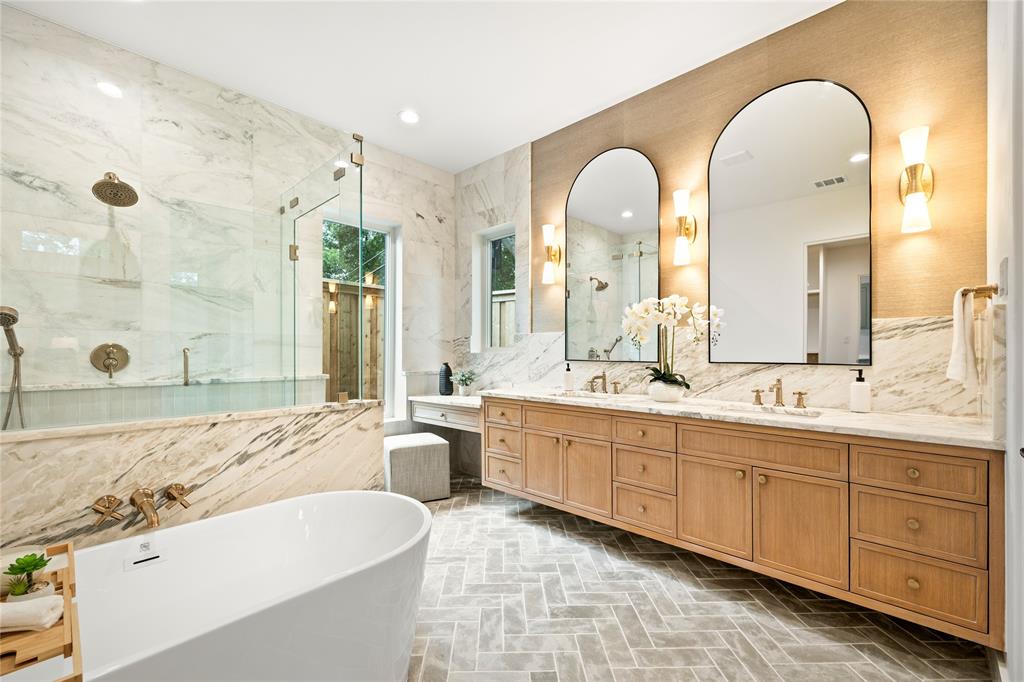 8730 Rexford Drive, Dallas, TX 75209