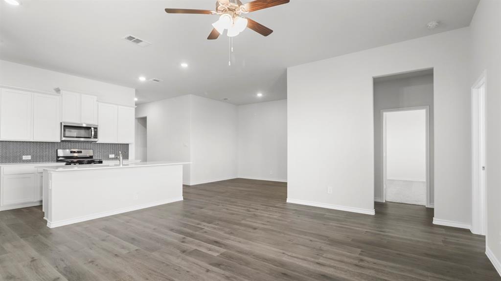 1718 Patricia Drive, Princeton, TX 75407