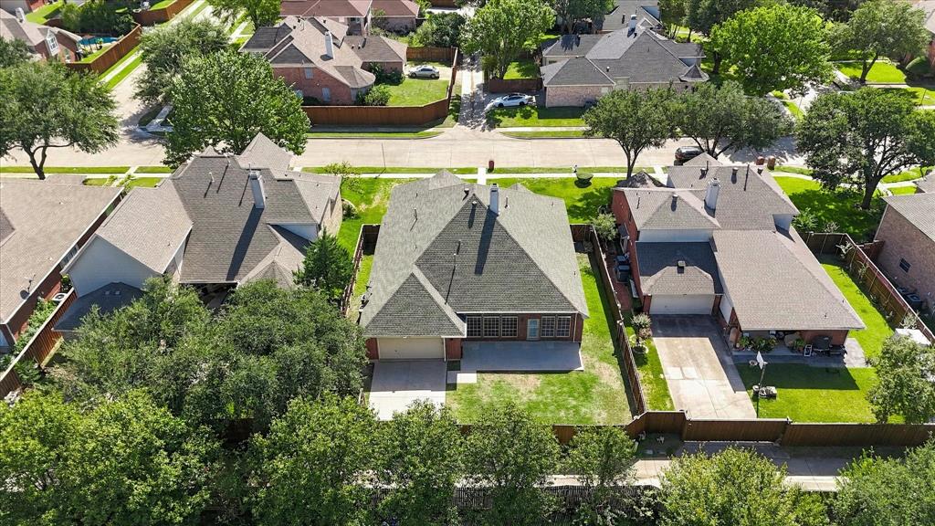 Aerial perspective the backyard.