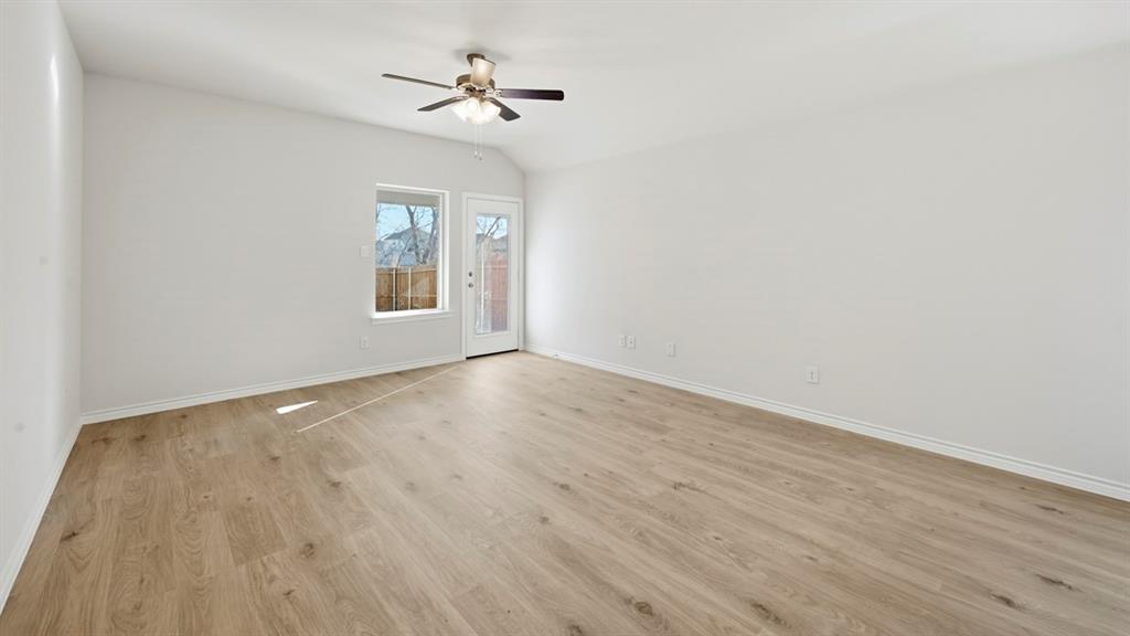 1205 Dry Brook Way, Princeton, TX 75407
