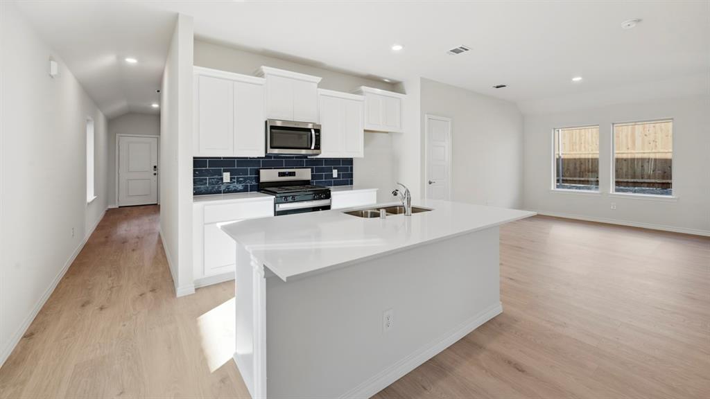 1205 Dry Brook Way, Princeton, TX 75407