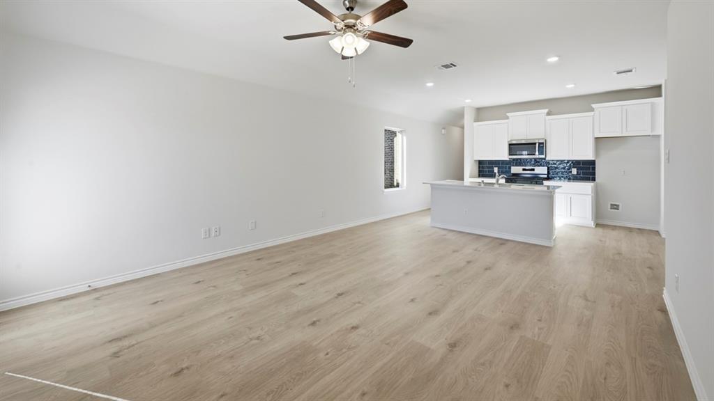1205 Dry Brook Way, Princeton, TX 75407