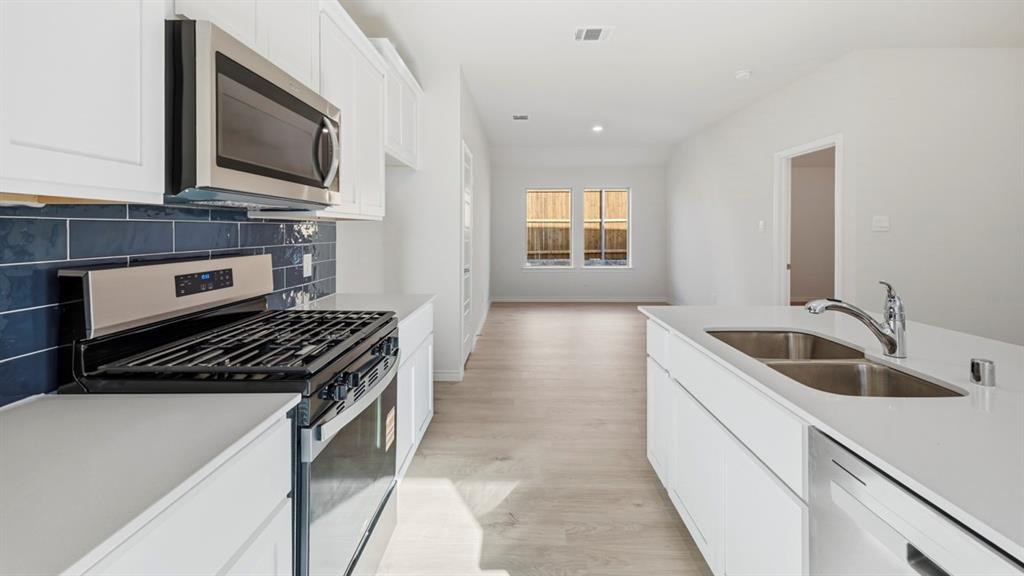 1205 Dry Brook Way, Princeton, TX 75407