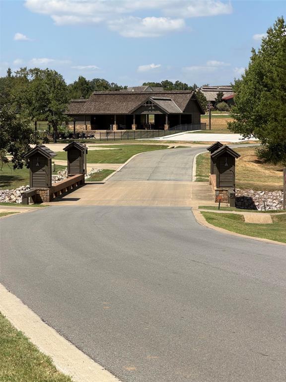 Use your golf cart to the pro shop, the clubhouse and restaurant or the pool and spa!