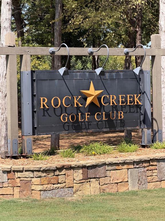 Welcome to Rock Creek in Gordonville TX. A Double Diamond Resort Property on the shores of Lake Texoma